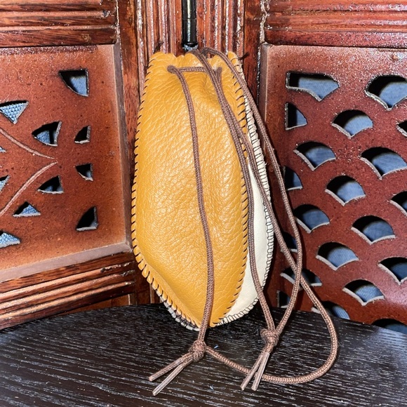 Vintage 1950’s Genuine Deerskin Pouch. - Picture 4 of 7